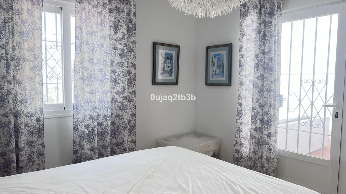 Duplex in Nueva Andalucía