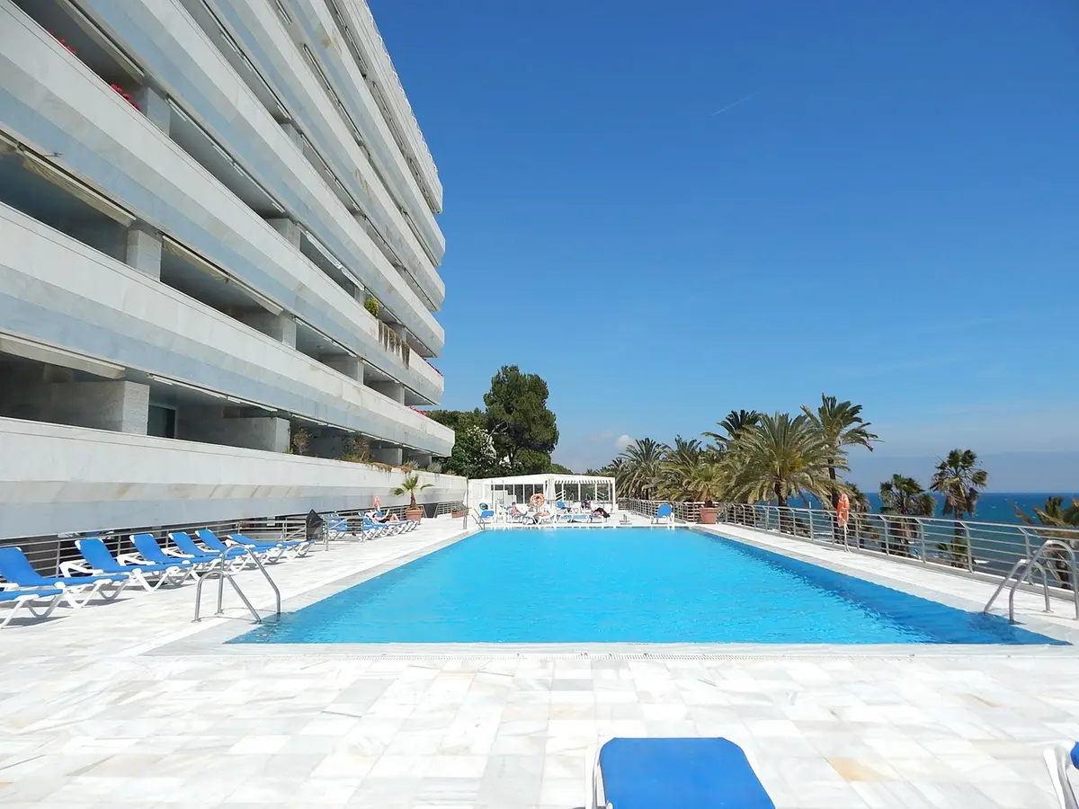 Middle Floor Apartment in Marbella