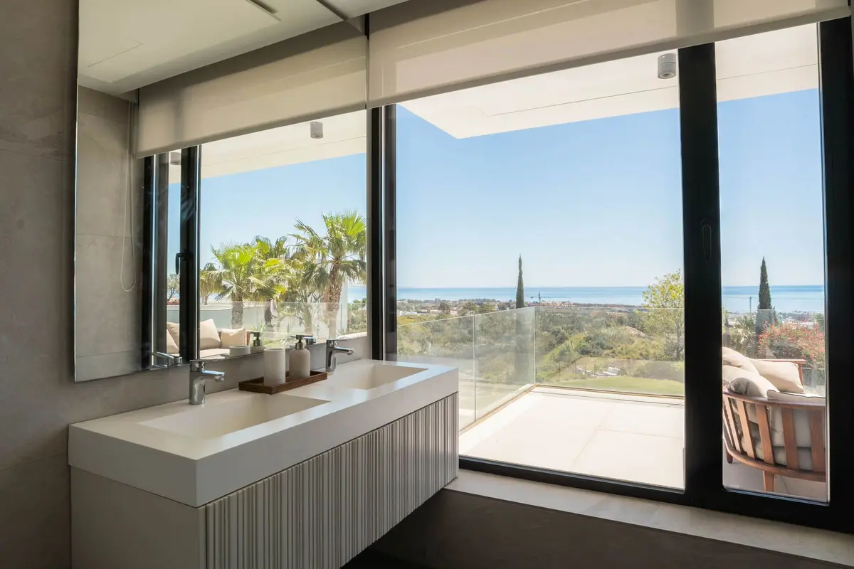 Detached Villa in Estepona