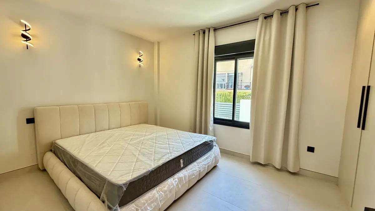 Detached Villa in Nueva Andalucía