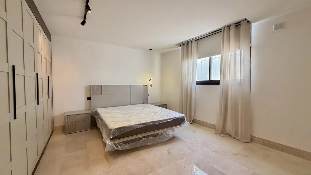 Detached Villa in Nueva Andalucía