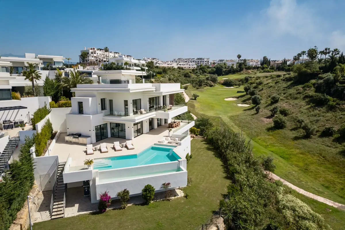 Detached Villa in Estepona