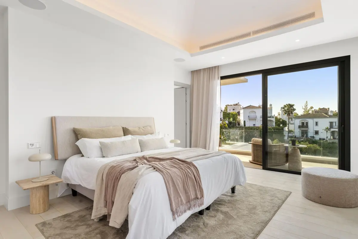 Detached Villa in Estepona