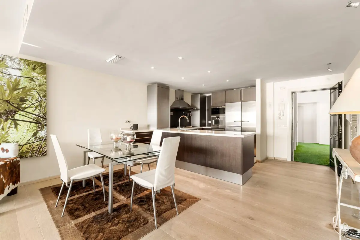 Middle Floor Apartment in Puerto Banús