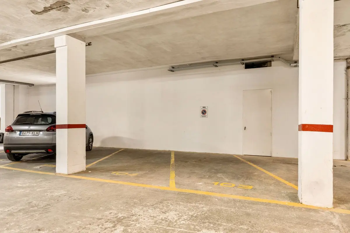 Middle Floor Apartment in Puerto Banús