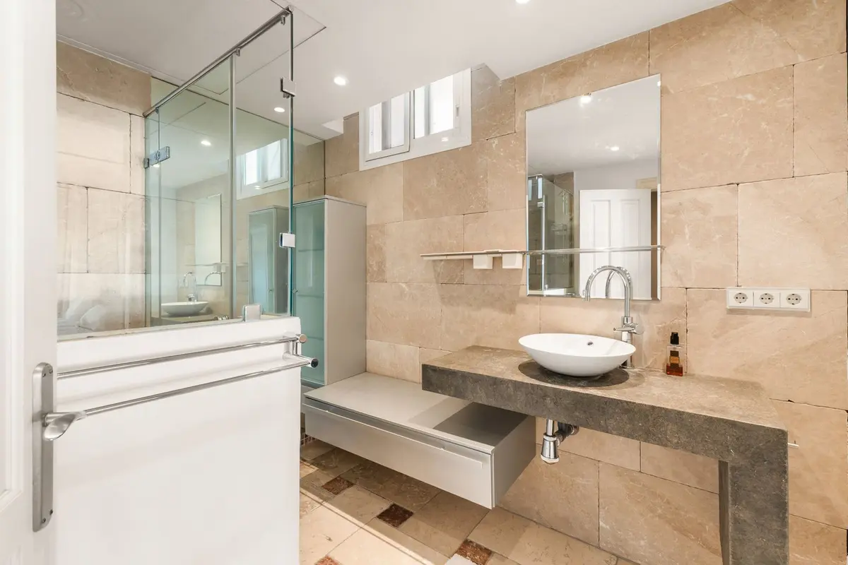 Middle Floor Apartment in Puerto Banús