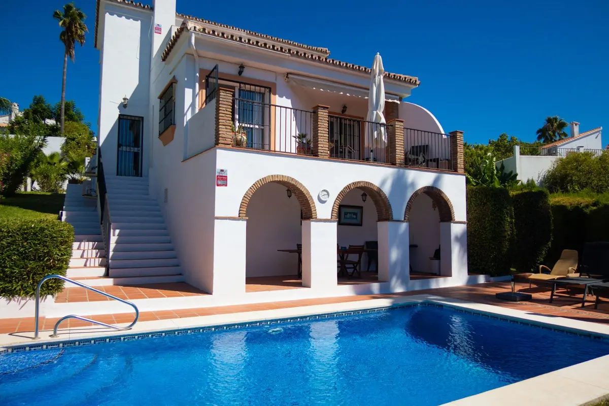Detached Villa in El Padron