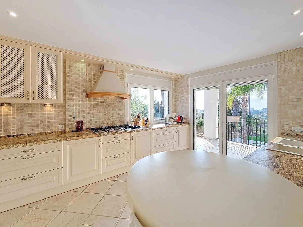 Detached Villa in Estepona