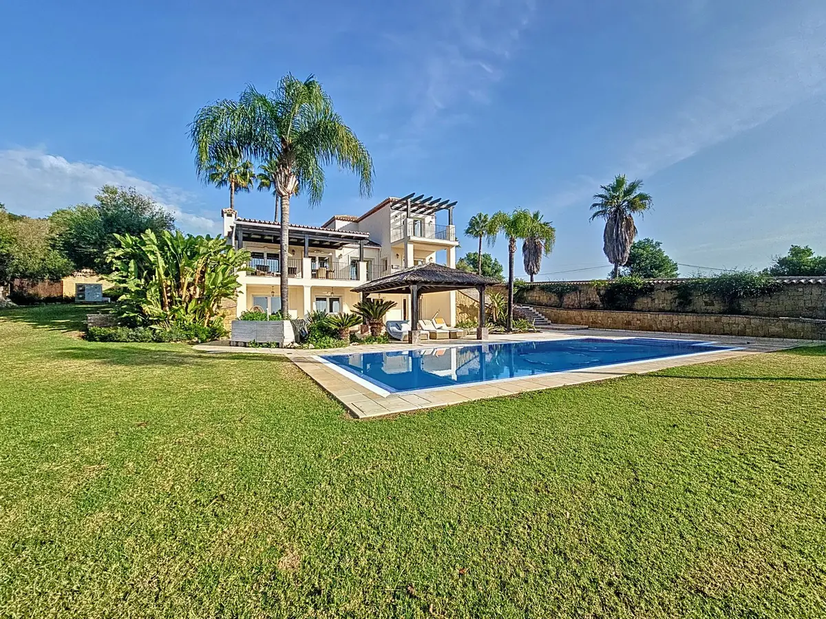 Detached Villa in Estepona
