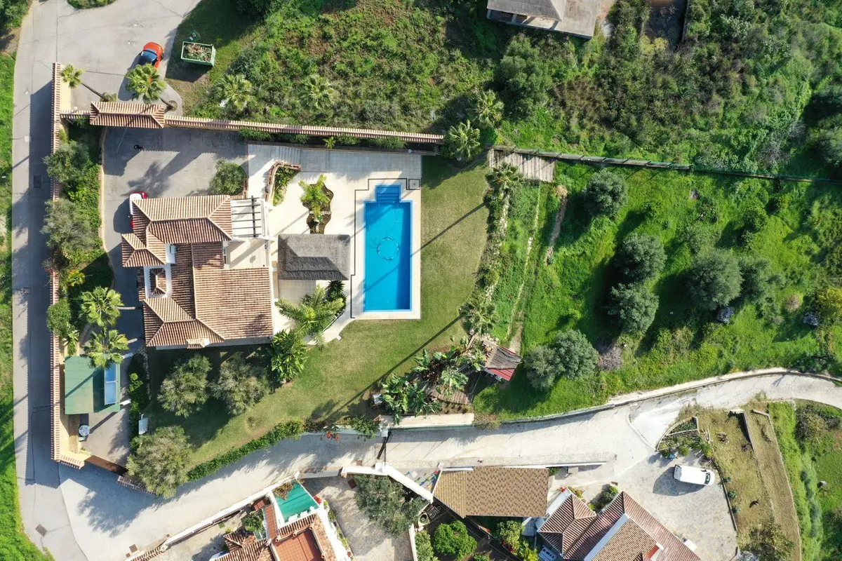 Detached Villa in Estepona
