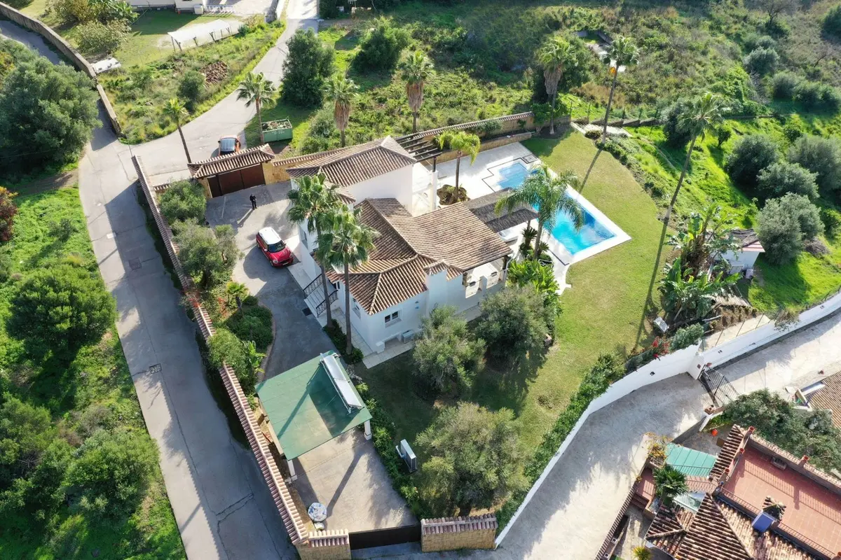 Detached Villa in Estepona