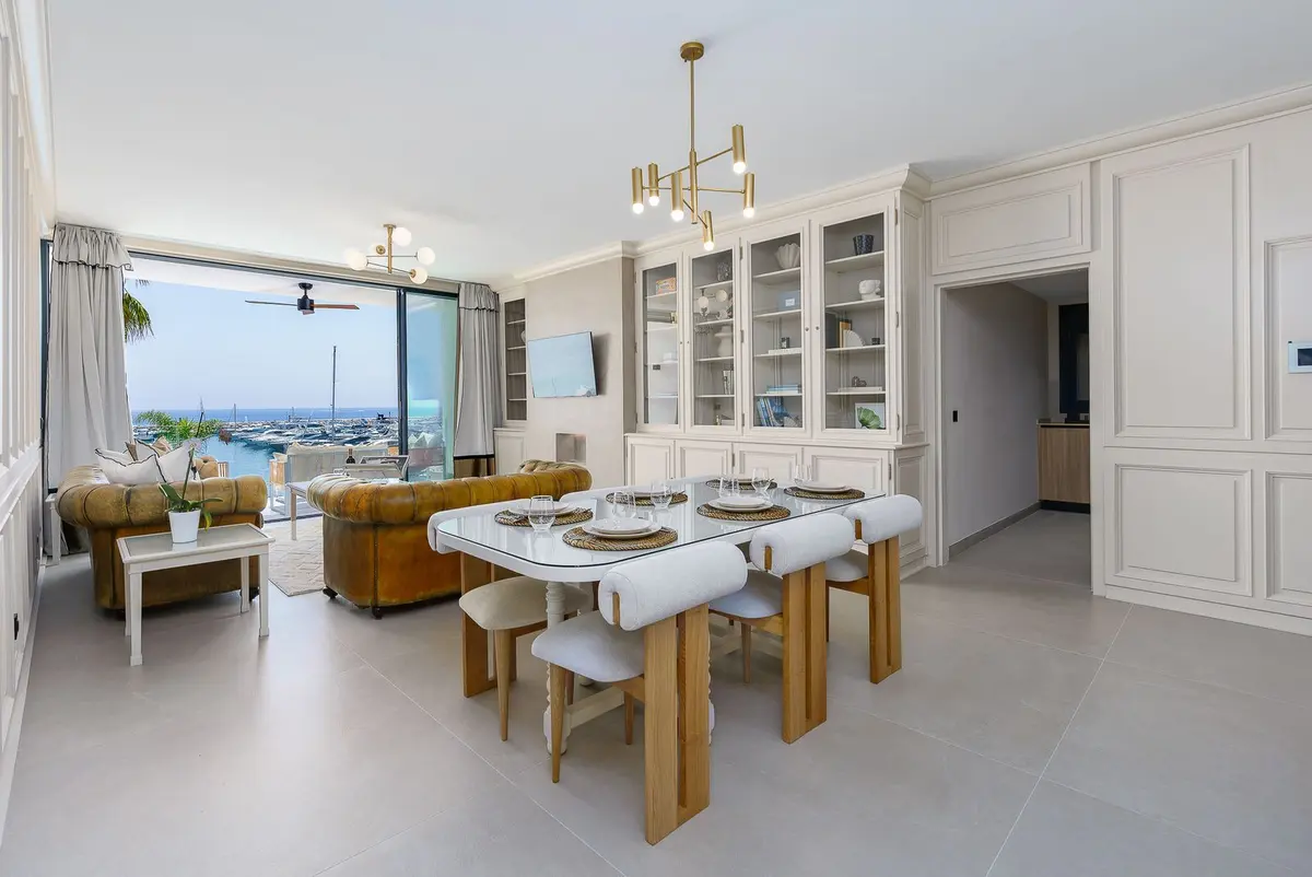 Middle Floor Apartment in Puerto Banús