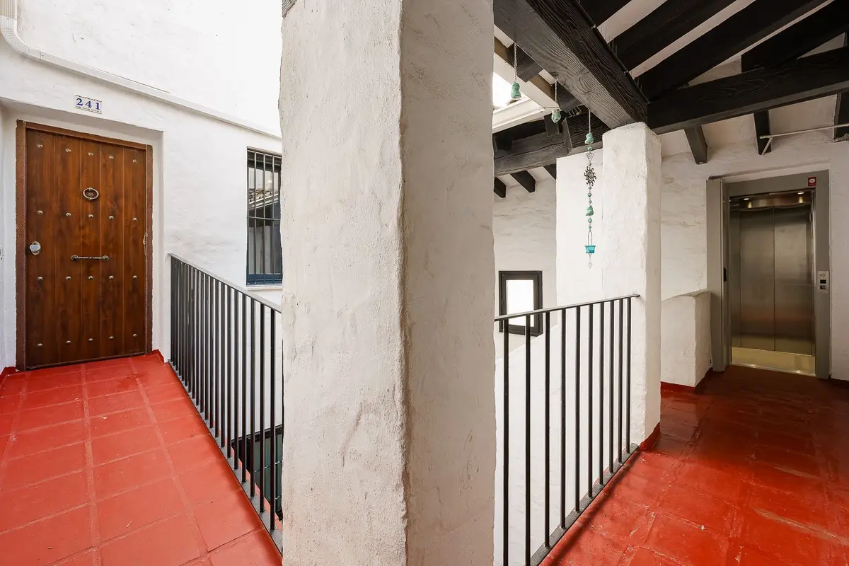 Middle Floor Apartment in Puerto Banús