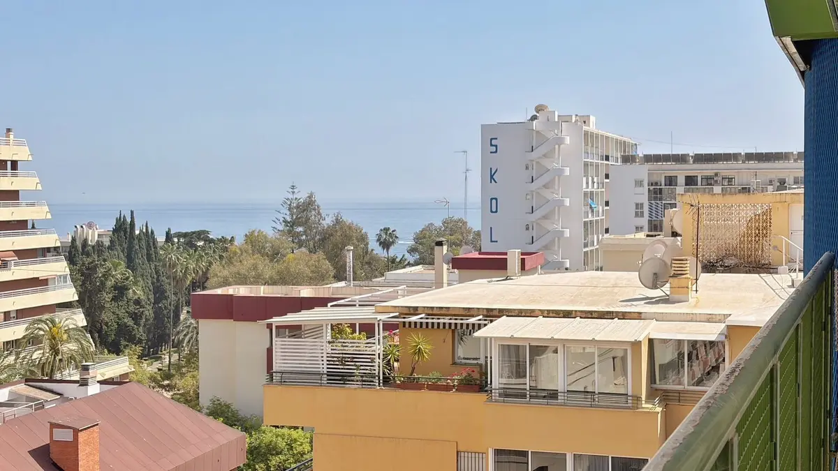 Middle Floor Apartment in Marbella