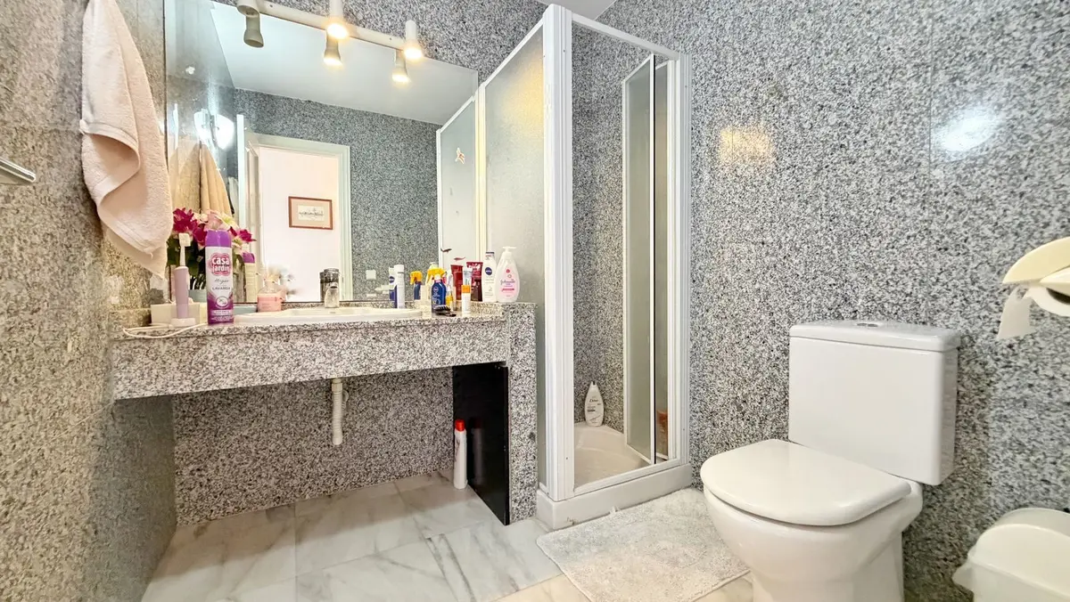 Middle Floor Apartment in Marbella