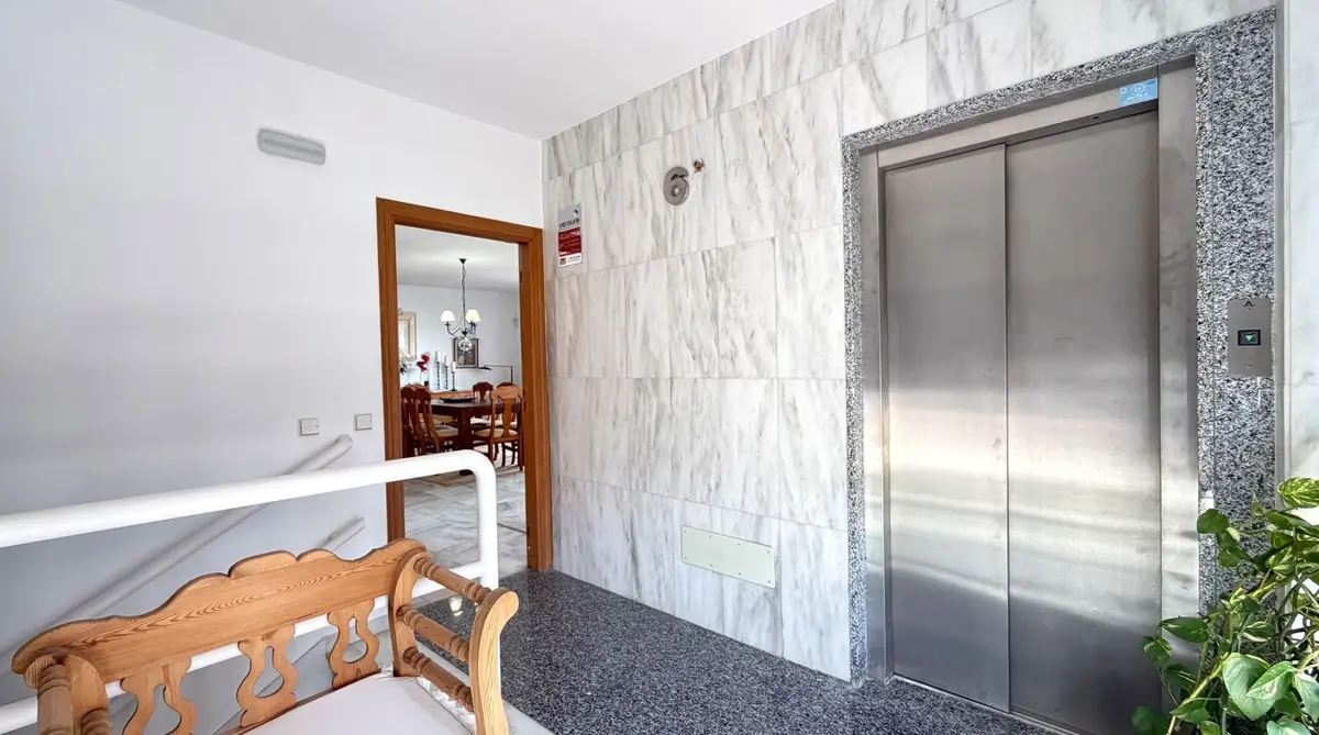 Middle Floor Apartment in Marbella