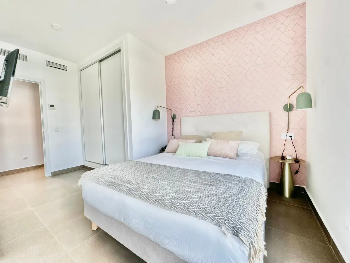 Middle Floor Apartment in Puerto Banús