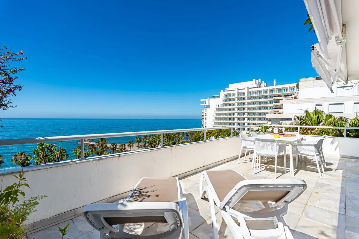Middle Floor Apartment in Marbella
