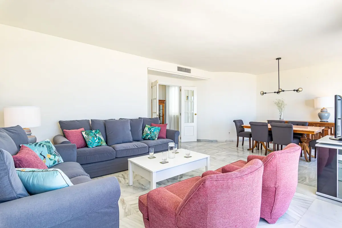 Middle Floor Apartment in Marbella