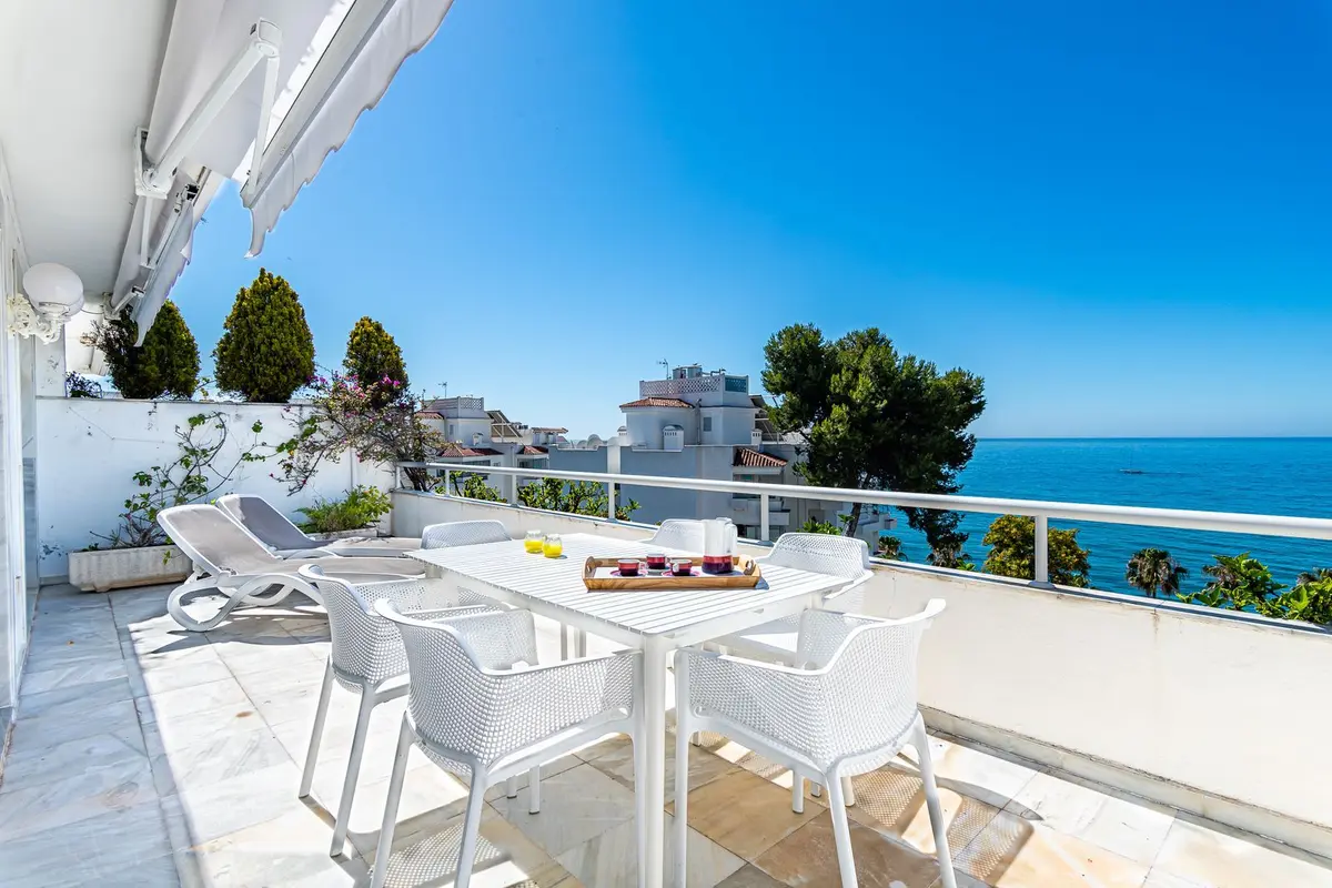 Middle Floor Apartment in Marbella