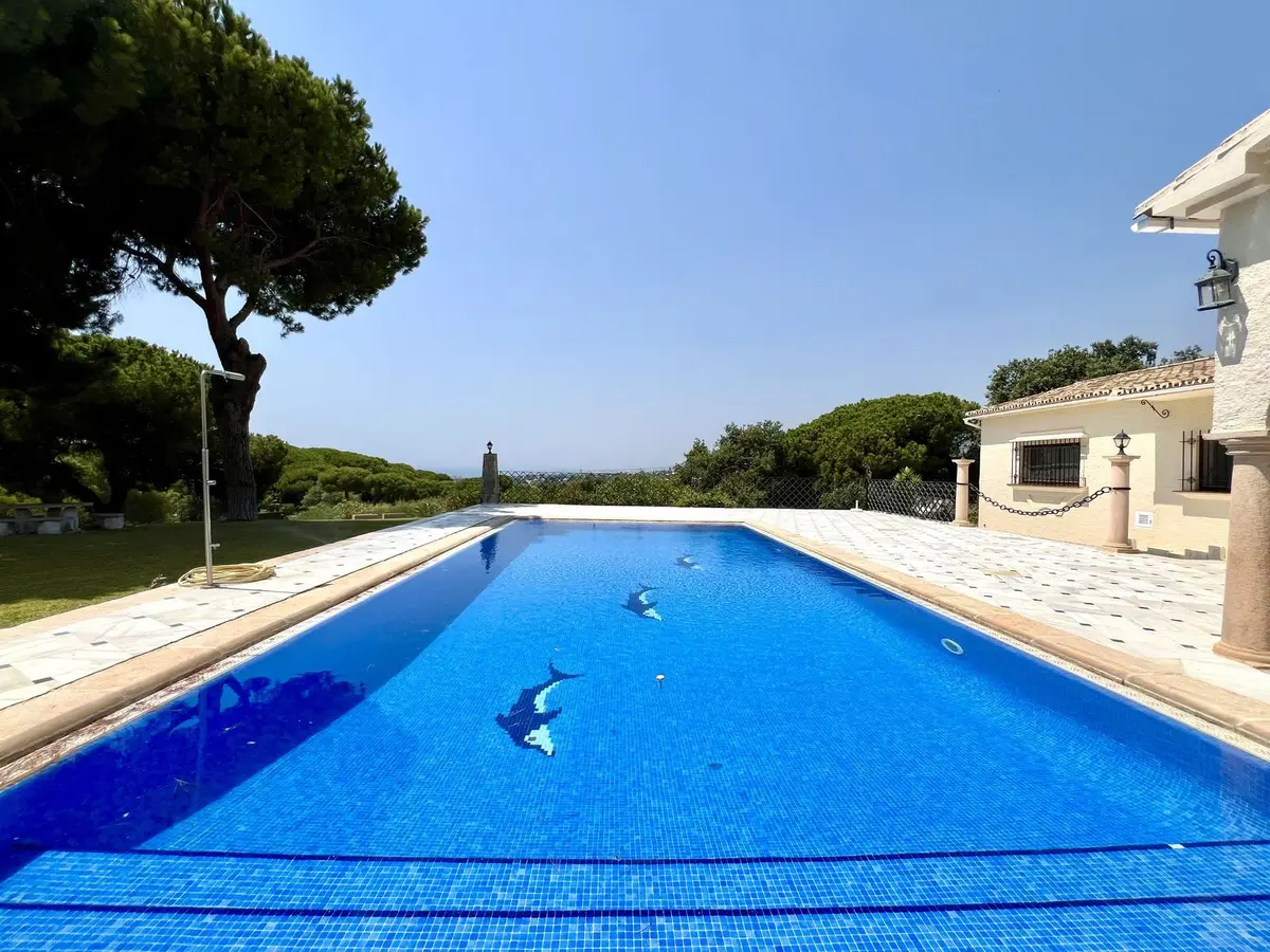 Detached Villa in Elviria