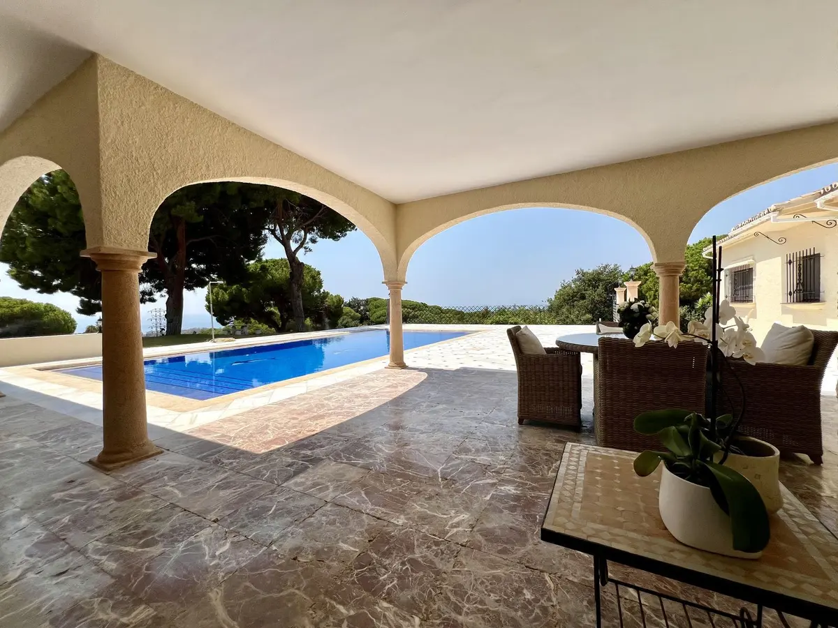 Detached Villa in Elviria