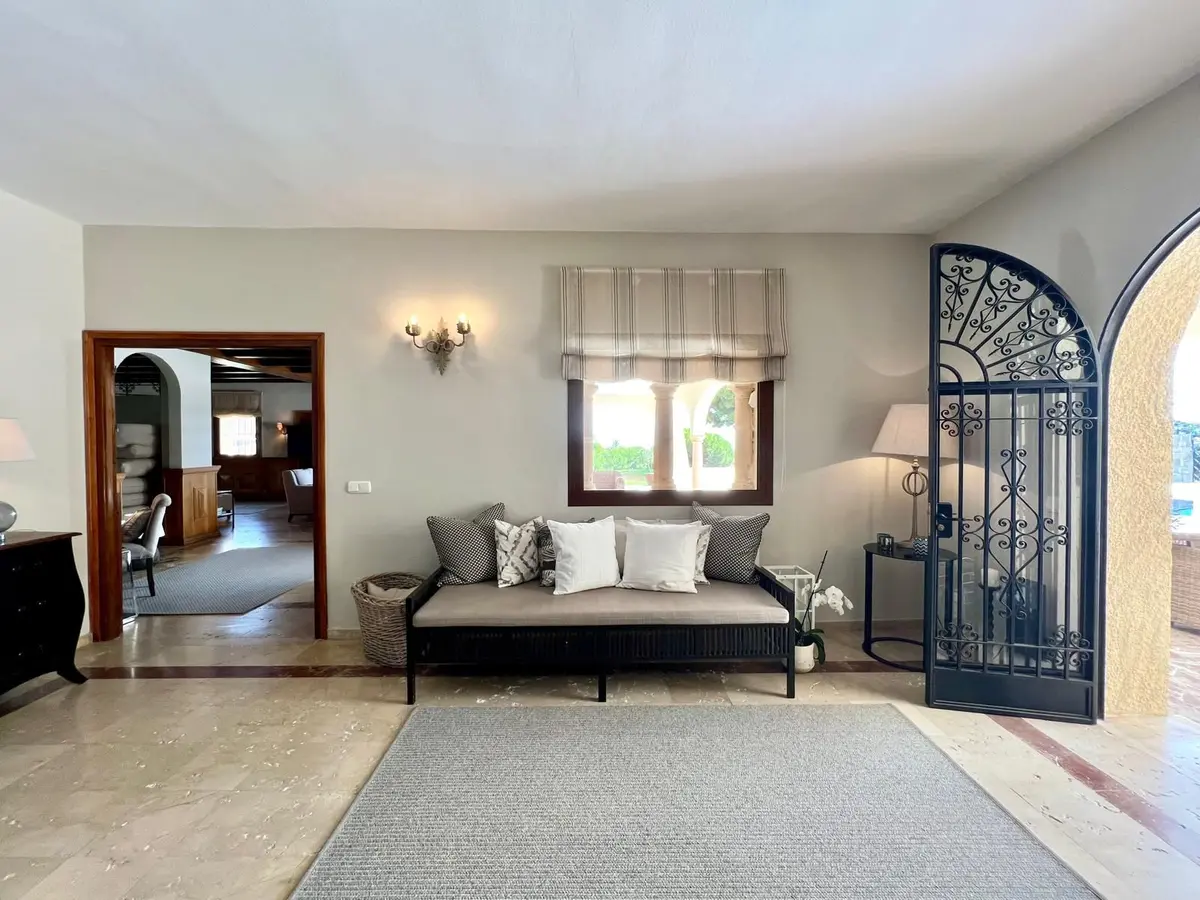 Detached Villa in Elviria