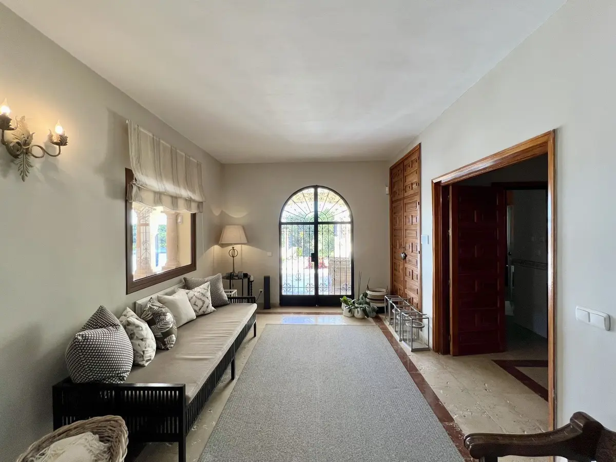 Detached Villa in Elviria