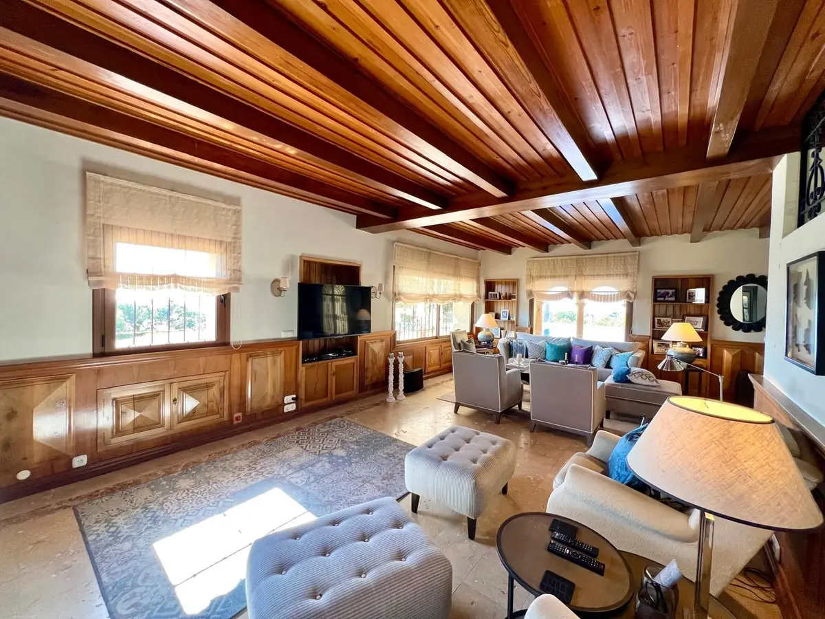 Detached Villa in Elviria