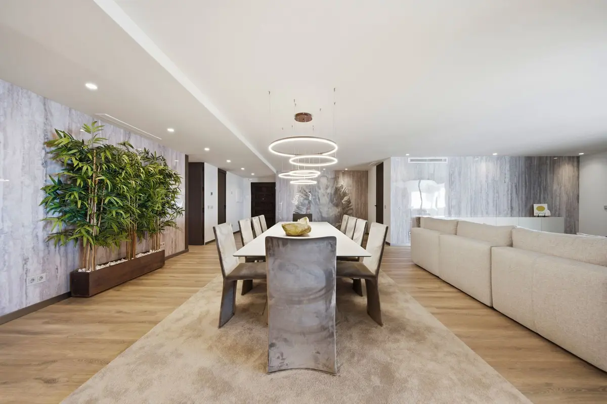 Middle Floor Apartment in Puerto Banús