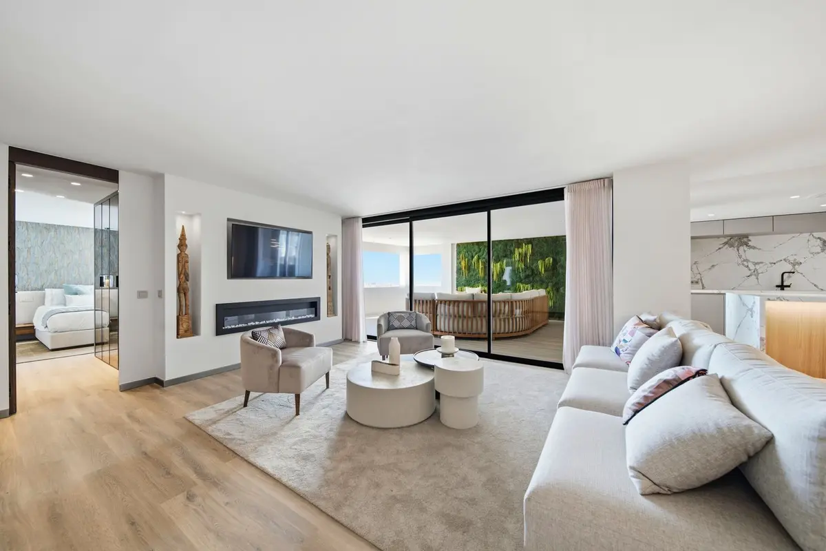 Middle Floor Apartment in Puerto Banús