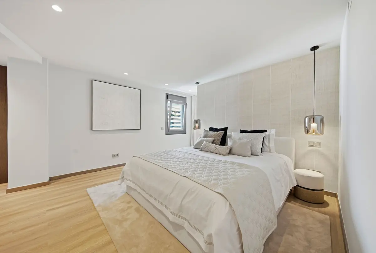 Middle Floor Apartment in Puerto Banús