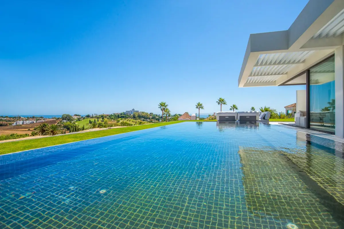 Ground Floor Apartment in El Paraiso