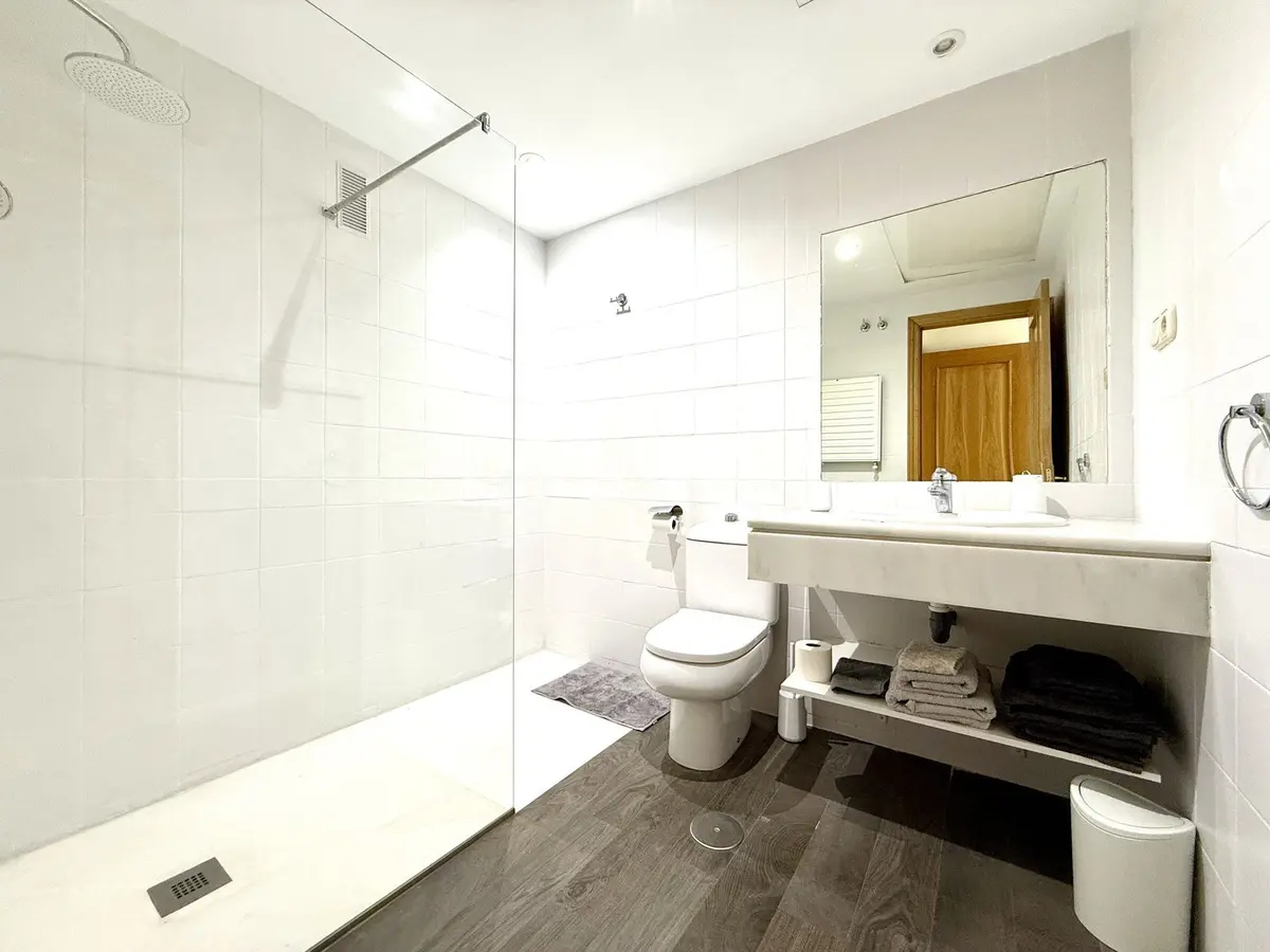 Middle Floor Apartment in Puerto Banús