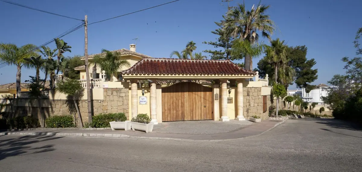 Detached Villa in Nueva Andalucía