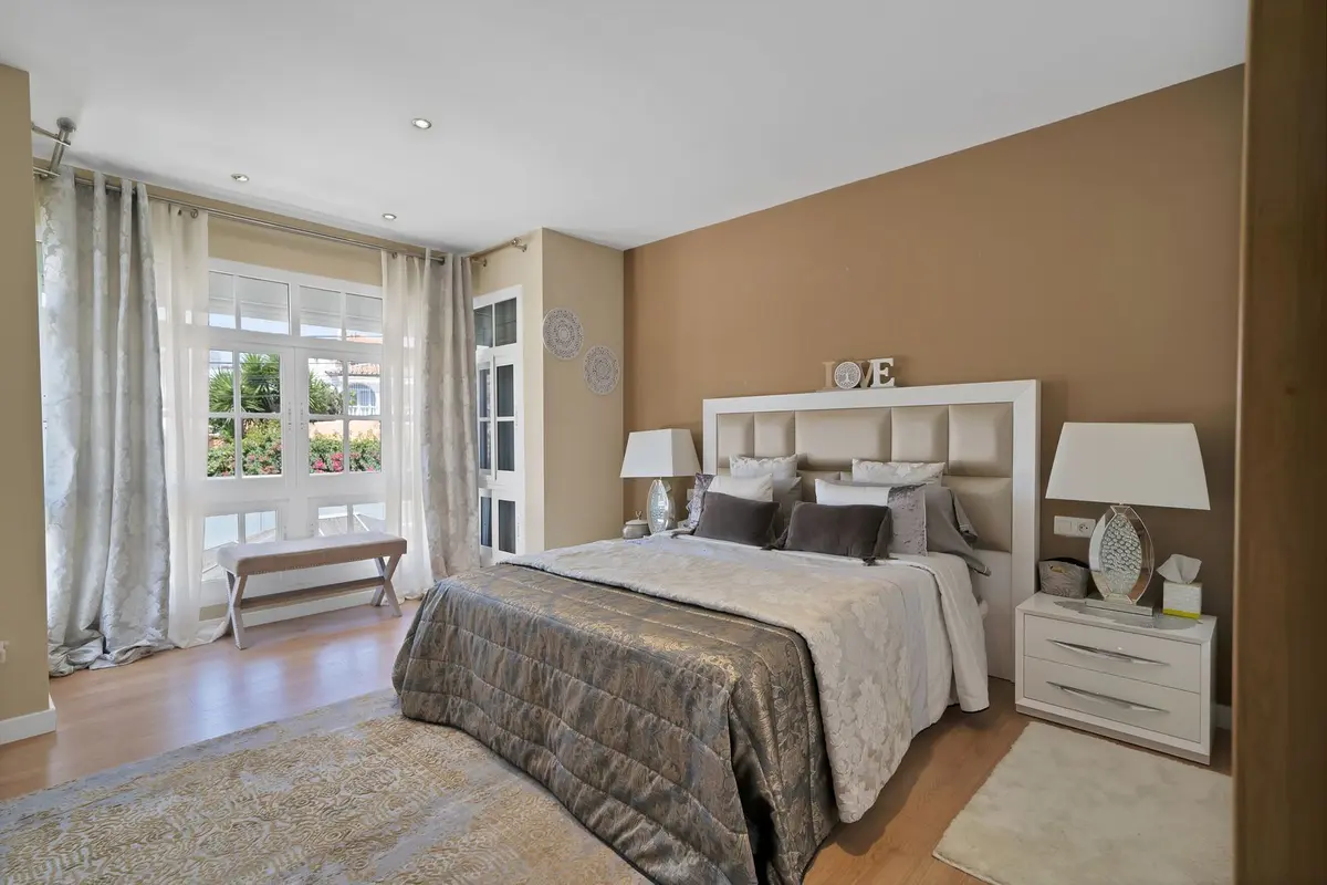 Detached Villa in Estepona