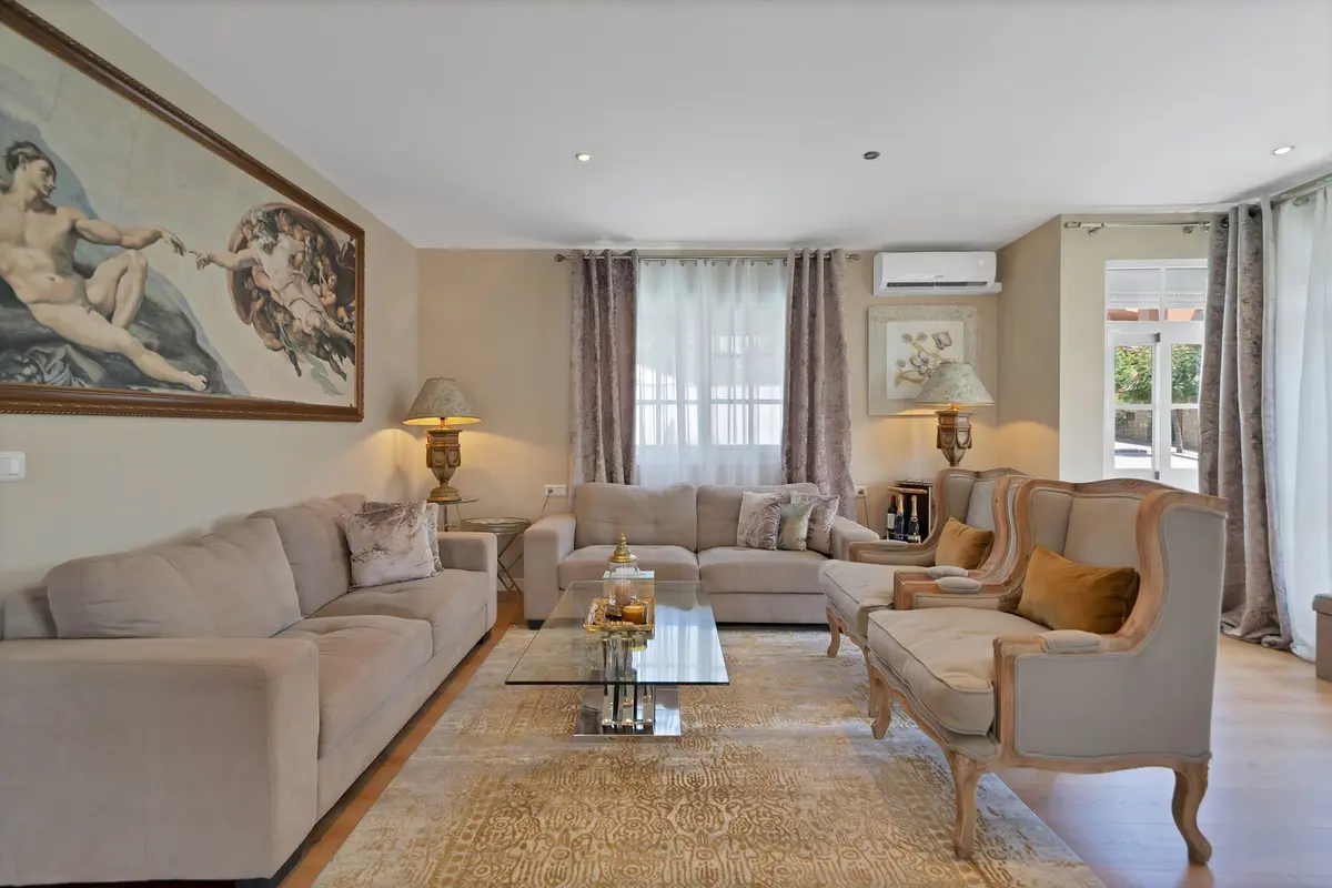 Detached Villa in Estepona