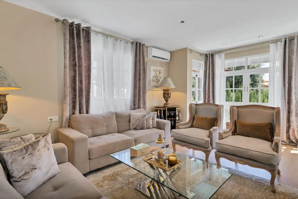 Detached Villa in Estepona