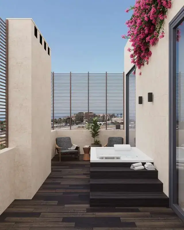 Top Floor Apartment in Estepona
