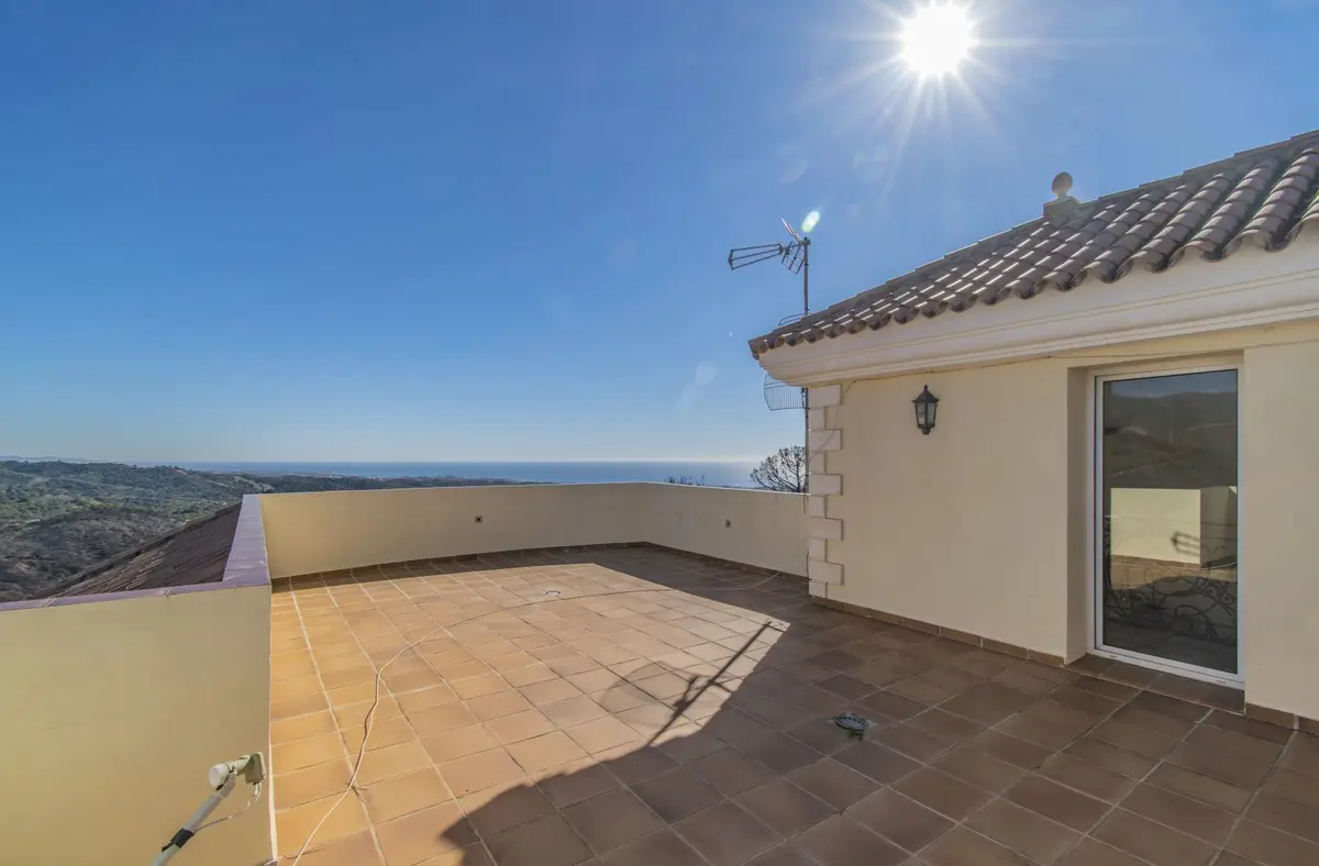 Detached Villa in Estepona