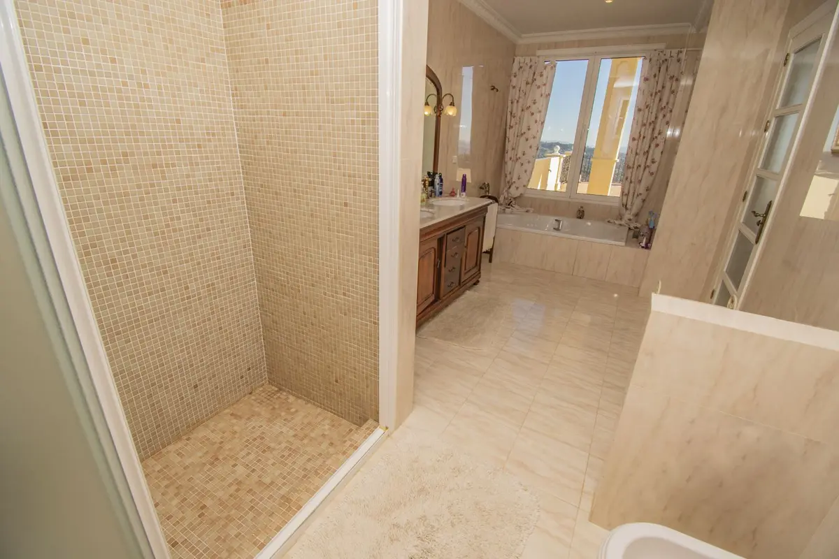 Detached Villa in Estepona