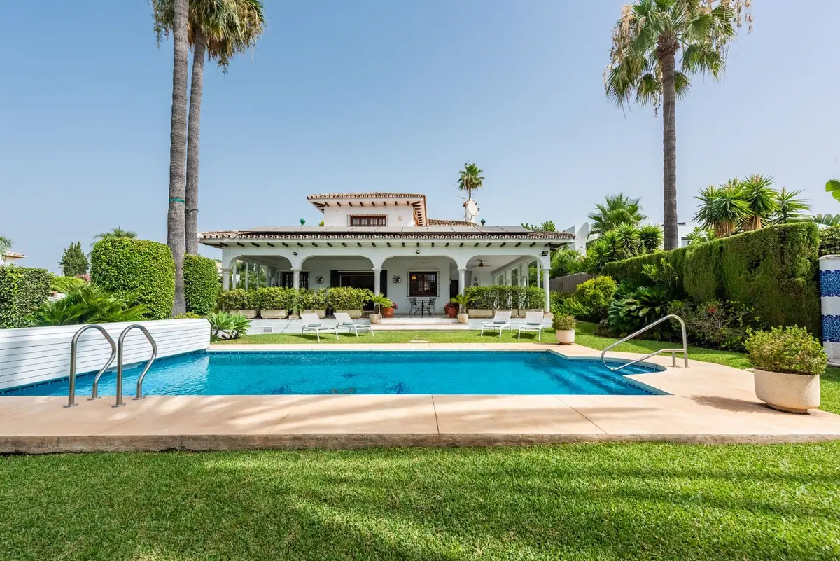 Detached Villa in San Pedro de Alcántara