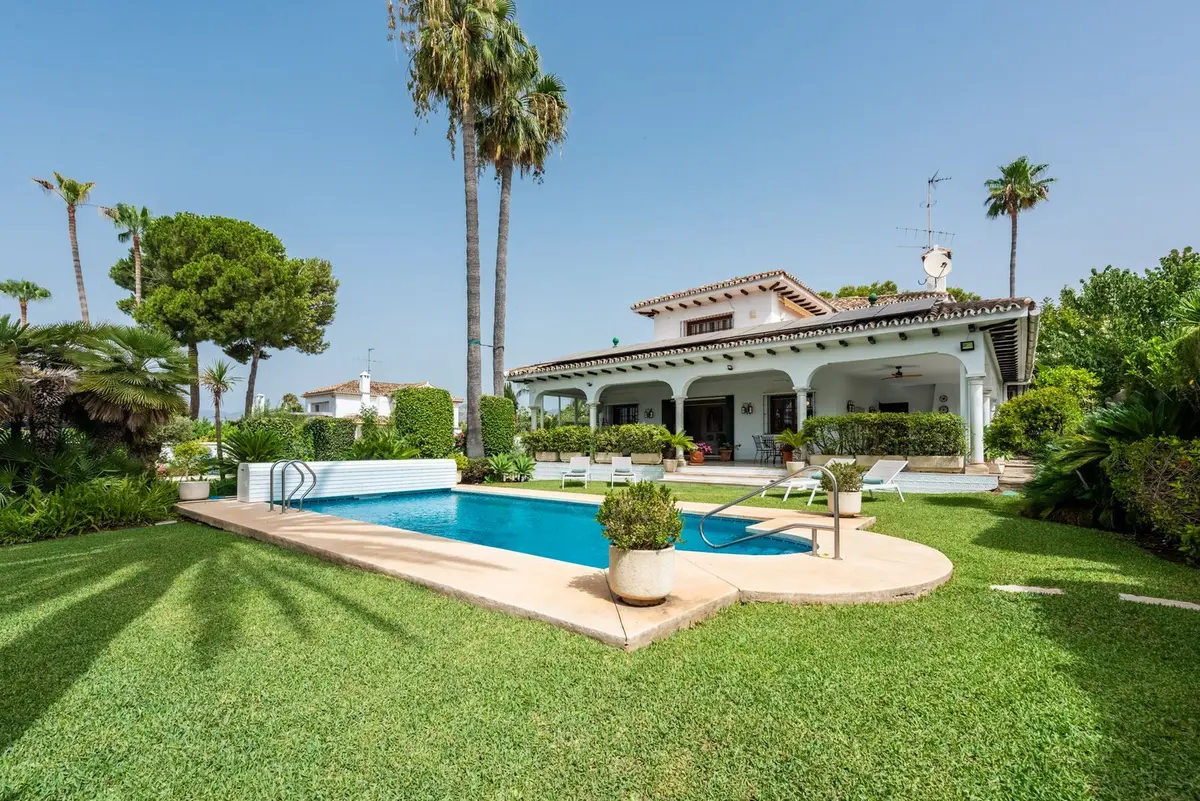 Detached Villa in San Pedro de Alcántara