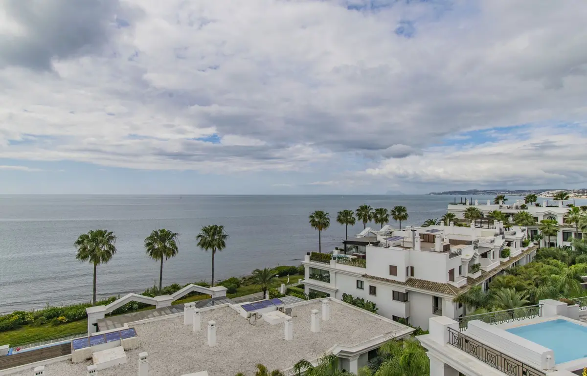 Penthouse in Estepona