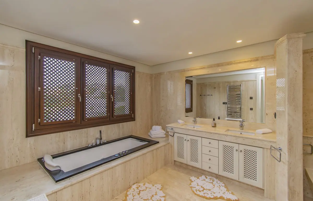 Penthouse in Estepona
