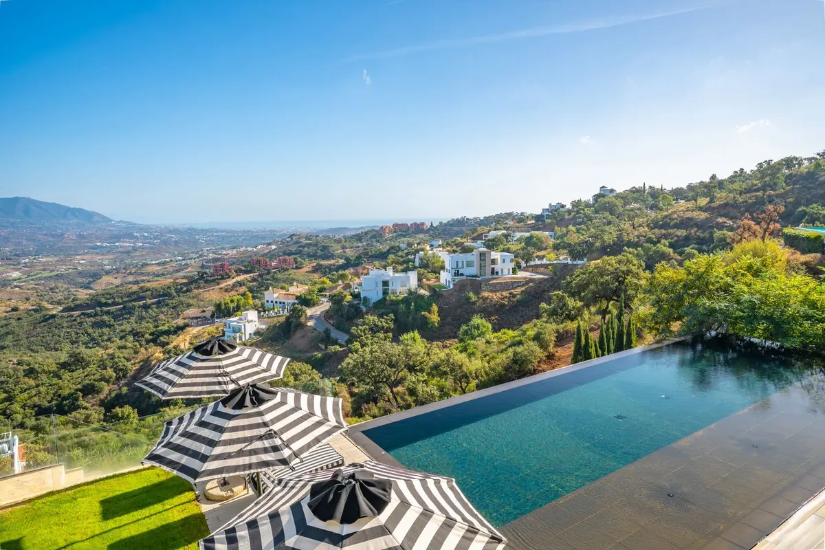 Detached Villa in Elviria