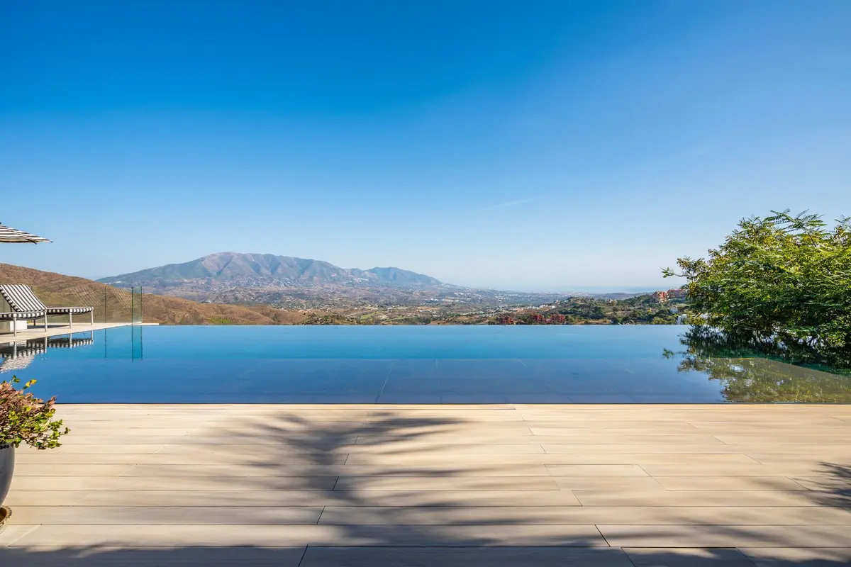 Detached Villa in Elviria