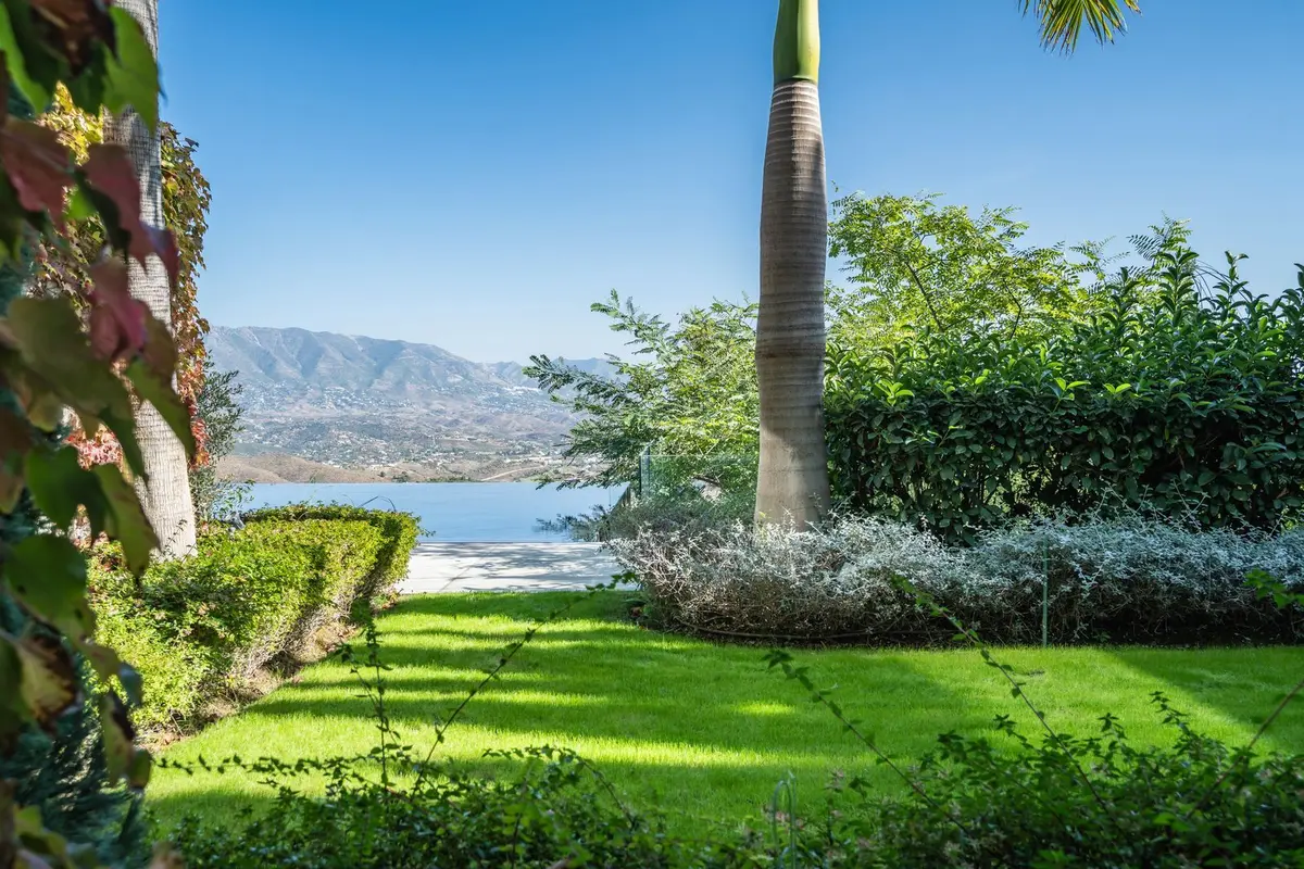 Detached Villa in Elviria