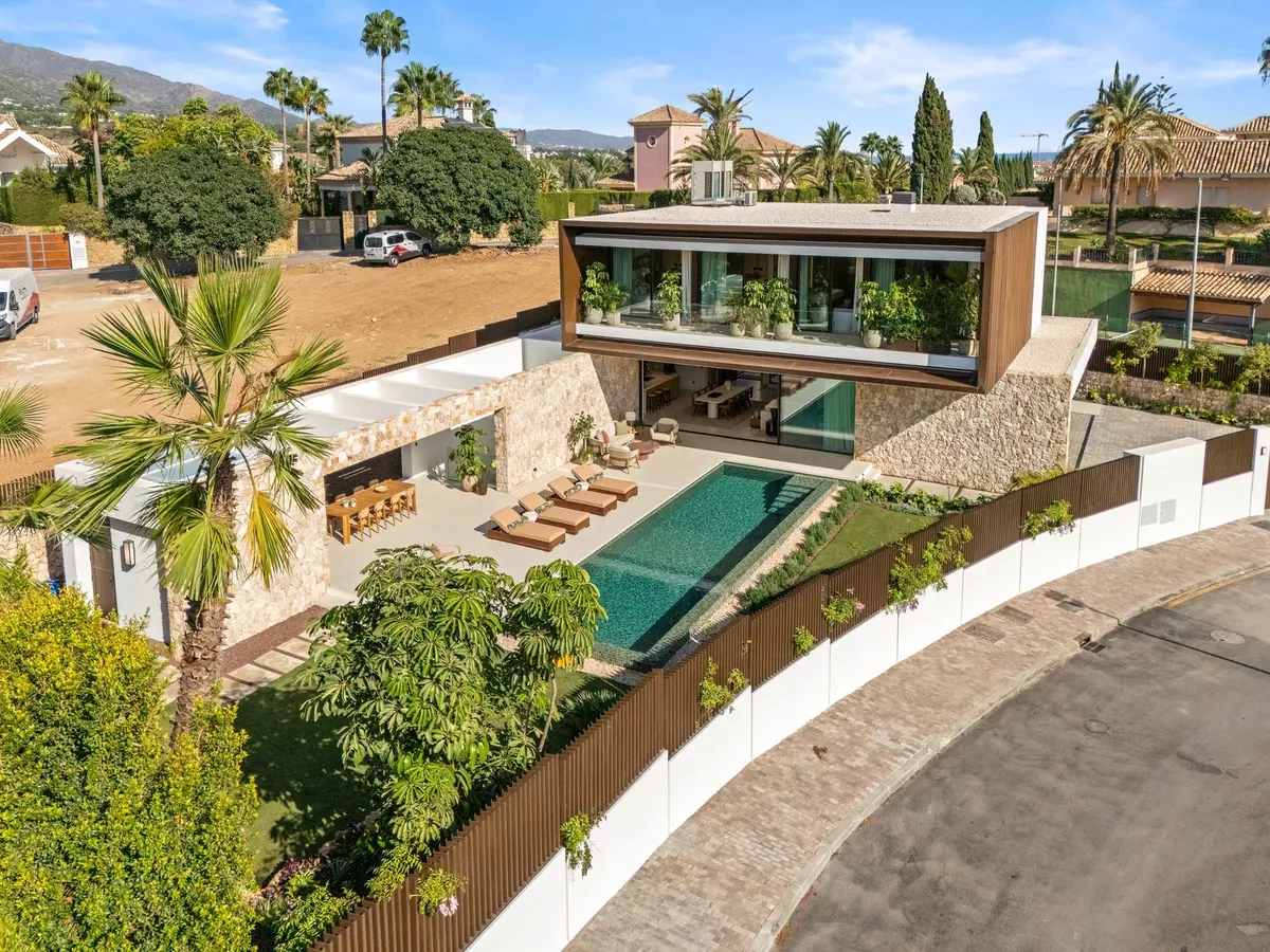 Detached Villa in Marbella