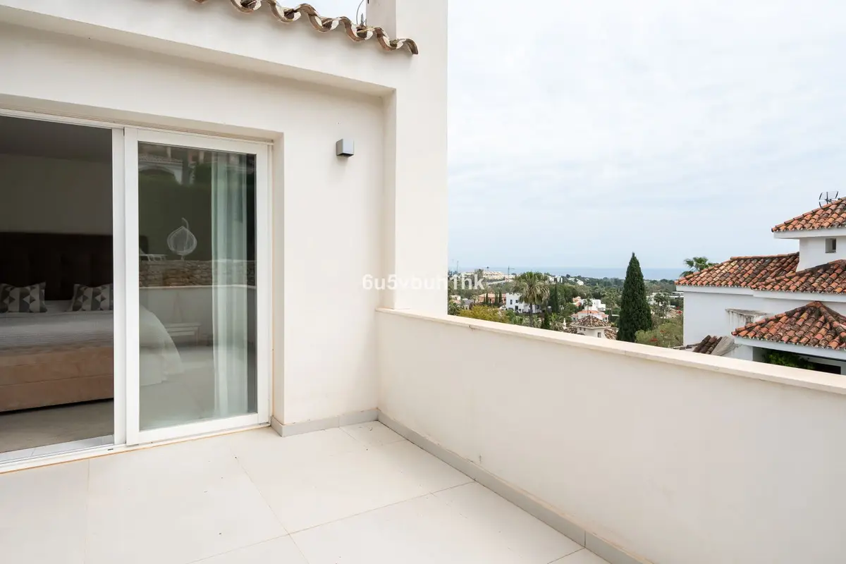 Detached Villa in Marbella